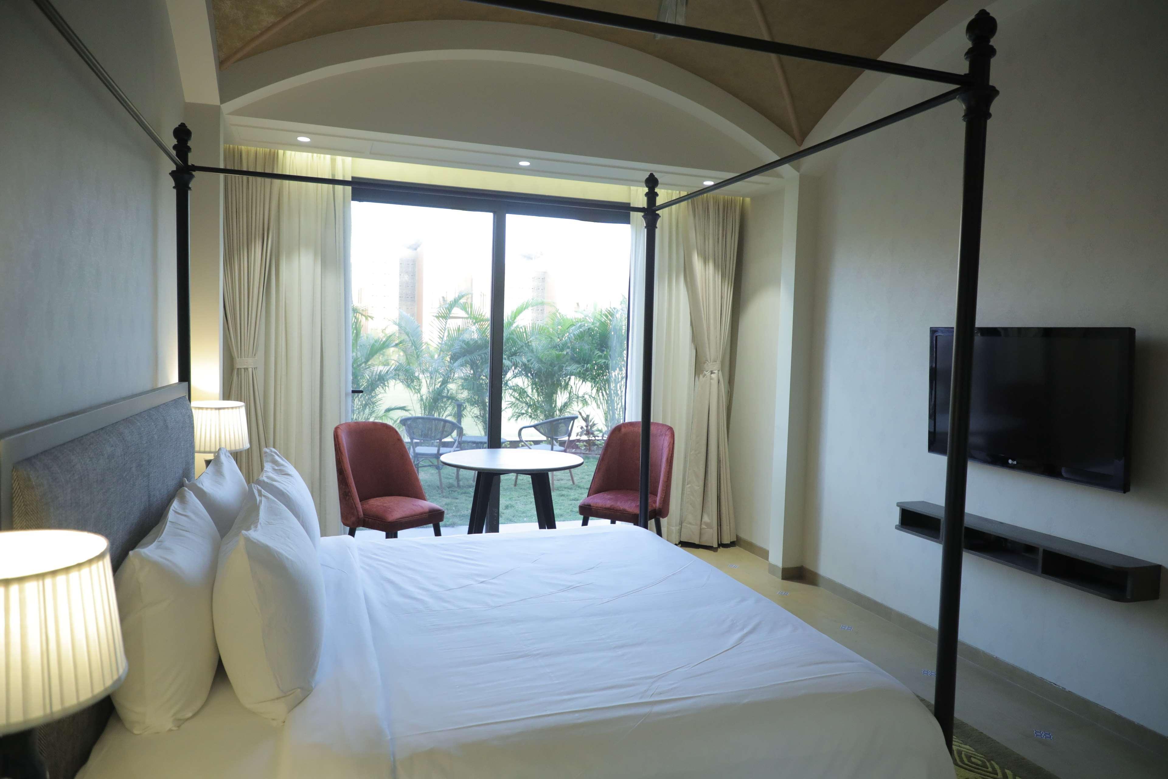 Radisson Resort & Spa Kandla Gāndhīdhām Eksteriør bilde
