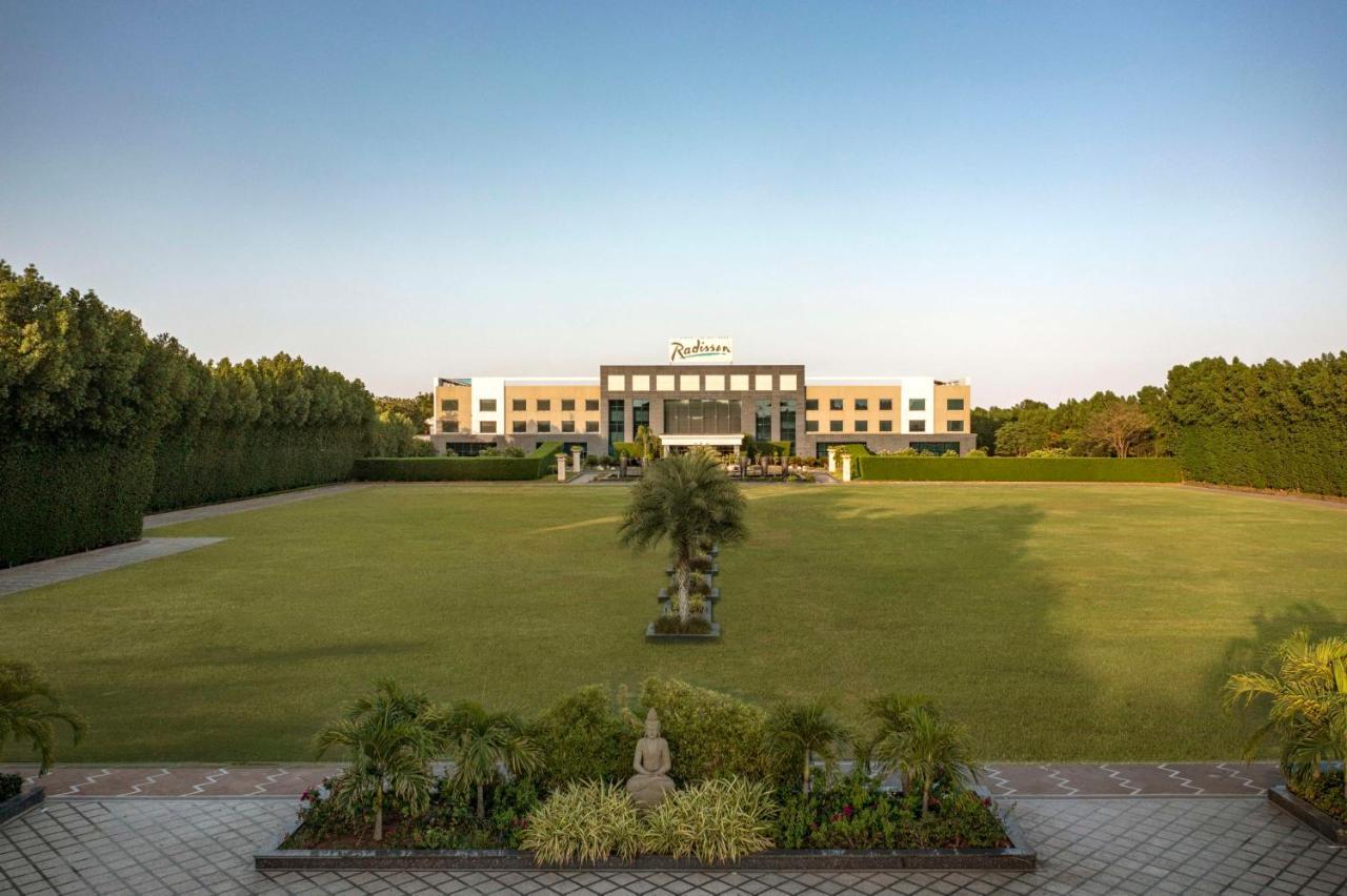 Radisson Resort & Spa Kandla Gāndhīdhām Eksteriør bilde
