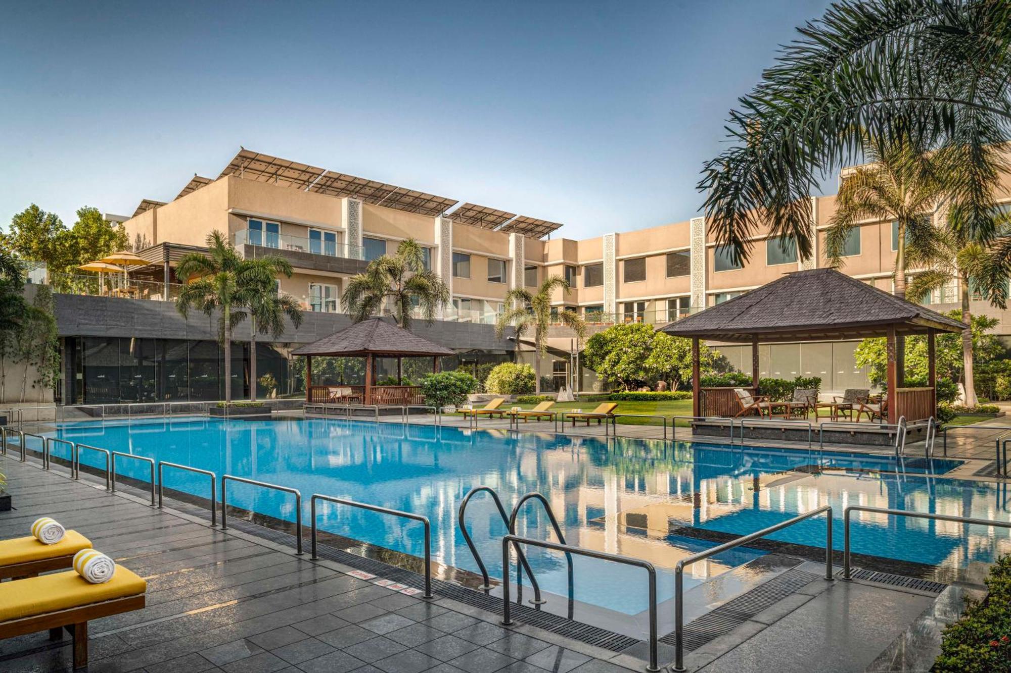 Radisson Resort & Spa Kandla Gāndhīdhām Eksteriør bilde