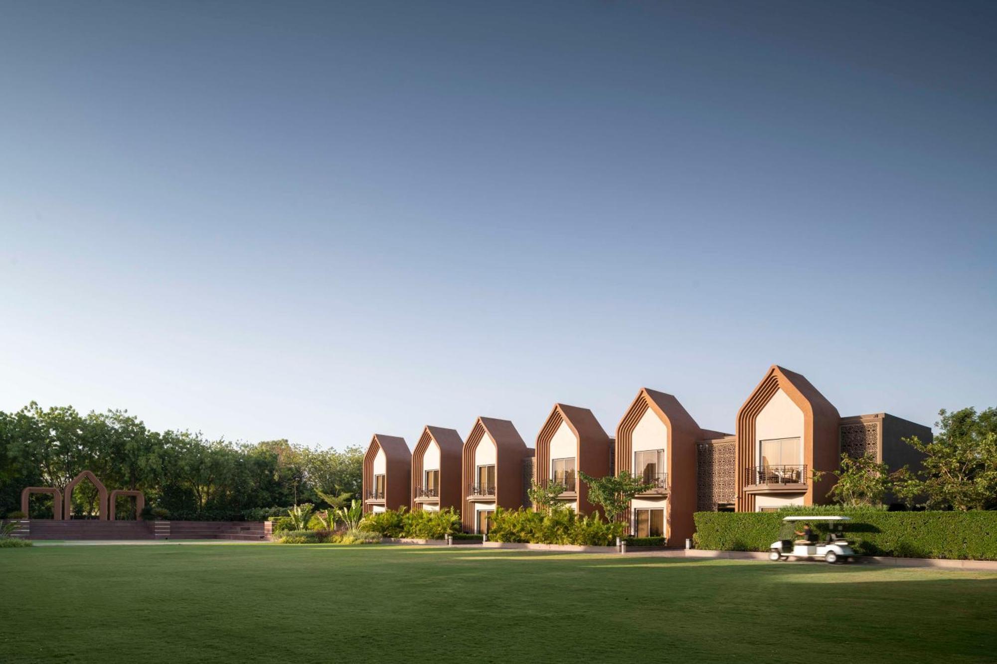 Radisson Resort & Spa Kandla Gāndhīdhām Eksteriør bilde